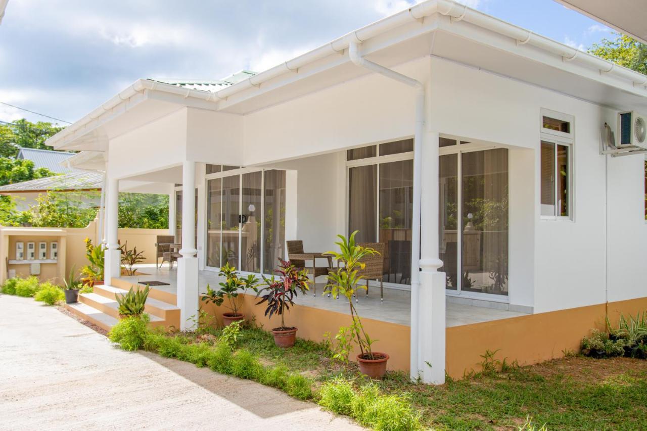 Macmillan'S Holiday Villas Grand Anse  Kültér fotó